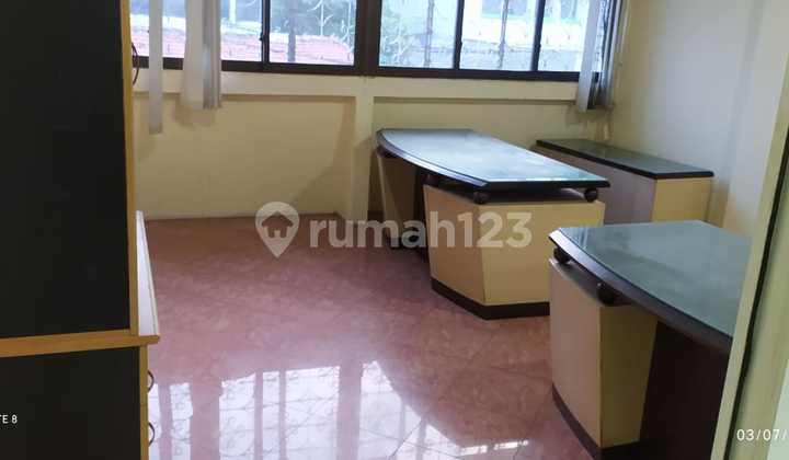 Strategic Shop House in Tambora, West Jakarta 2