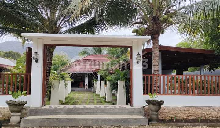 Restaurant And Villas 1