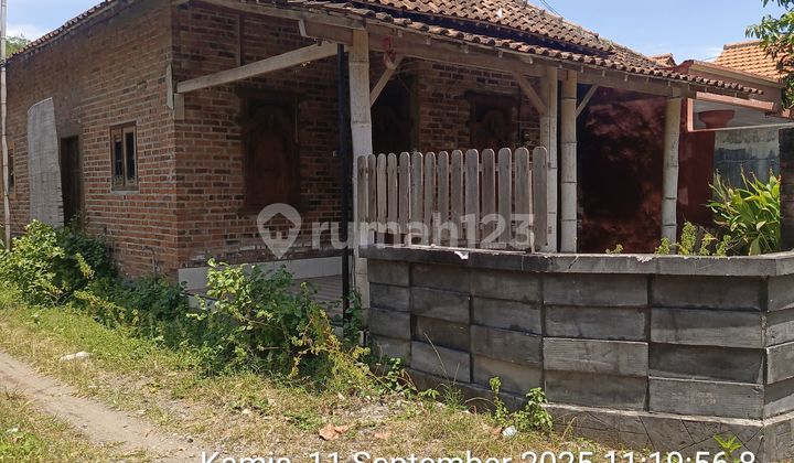 Dijual Rumah Bagus Model Klasik Luas 239 M2 Siap Huni 2