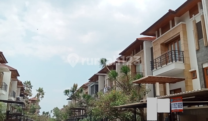 Rumah Komplek Elit Ciumbuleuit Cidadap Pusat Kota Bandung 2
