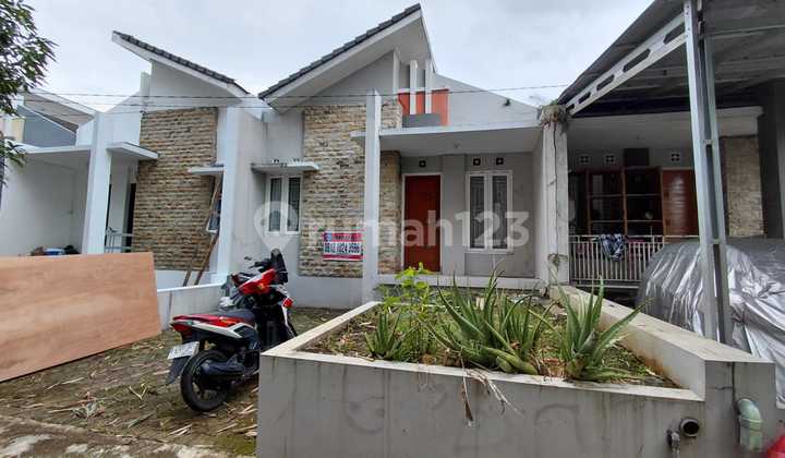 Rumah Cluster Cihanjuang Rahayu 2 Menit Institut Kesehatan Rajawali