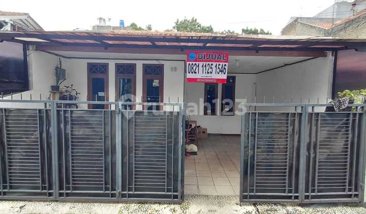 Rumah Sarijadi Murah 10 Menit Tol Pasteur Akses Mobil Rumah Sarijadi Murah 10 Menit Tol Pasteur Akses Mobil