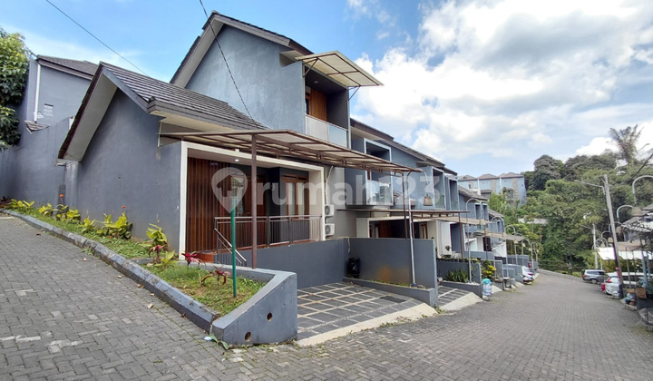 Rumah Minimalis Nuansa Bali Disariwangi Posisi Hook 2 Carpot