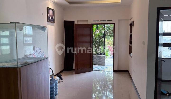 Rumah Cantik Komplek Cihanjuang Dibawah Harga Pasaran 2