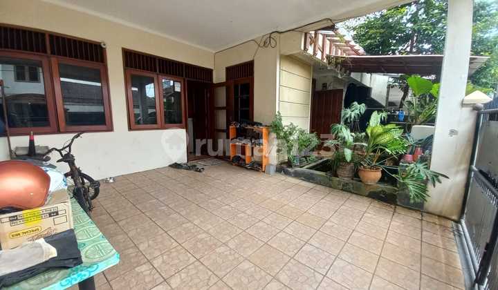 2-Story House in Cinere Near the Toll Gate 2