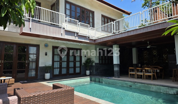 Modern Style Villa for Sale Near Tegenungan Waterfall Sukawati Ubud Gianyar Bali
