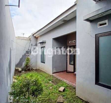 Disewakan Rumah di Daerah Soekarno Hatta Dekat Universitas Brawijaya 2