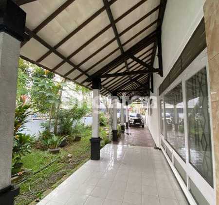Middle City Malang House Rental Suitable for Cafe, Clinic, Restaurant Business, etc. 2