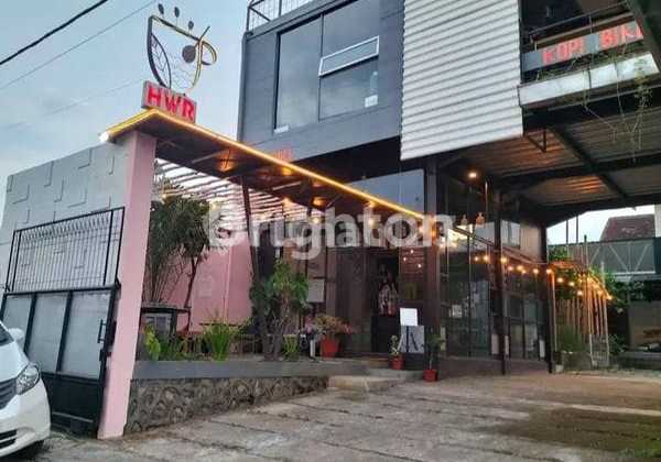 For Rent: Former Cafe Space Including Equipment