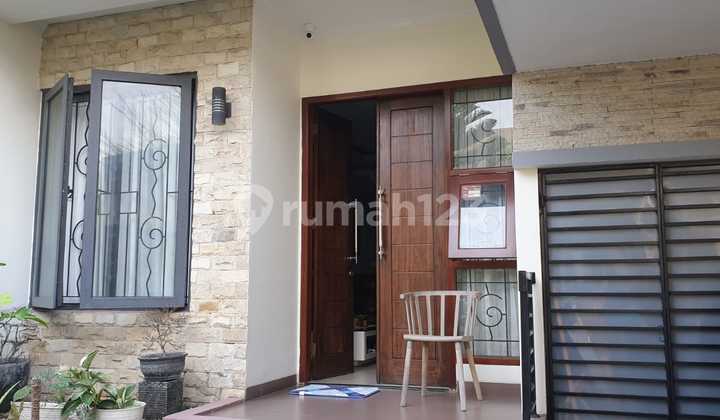 Dijual Rumah Bagus 2 Lantai di Cibubur 2