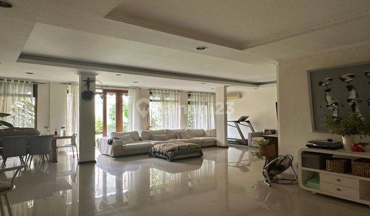 Rumah Nyaman Dan Asri Dalam Kompleks Di Veteran Bintaro. Hanya 15 Menit Ke PIM dan Gandaria City Rumah Semi Furnished Bagus SHM - Sertifikat Hak Milik di Jl. Bunga Lily, Veteran 1