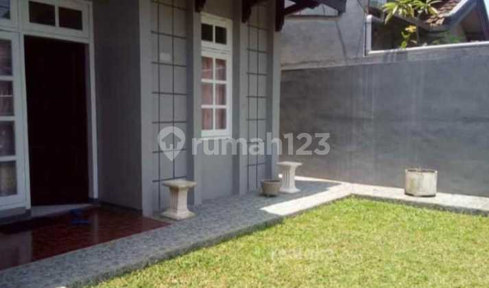 Premium Location House 2