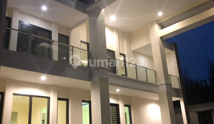 Rumah Mewah Tenggah Kota 2