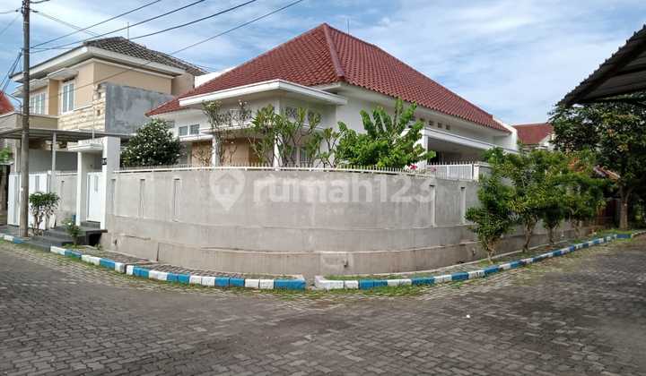 Rumah Hook Araya Malang Rumah Hook Araya Malang