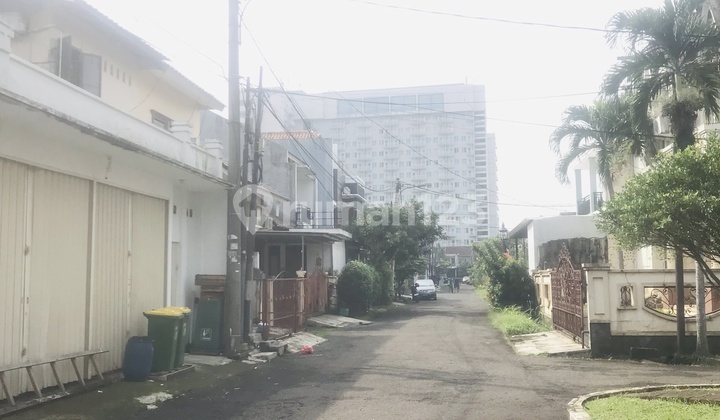 For Rent Ready-to-Occupy House in Bukit Cimanggu, Mediterranean Cluster
Land Area: 168
Building Area: 240
Electricity Capacity: 2200 Watt
Orientation: West
Bathrooms: 2+1
Bedrooms: 3+1
Monthly Ipl: 200 Rbp
PDAM and Well
Living Room, Kitchen
Musholla
Family Room, Carport For Rent Ready-to-Occupy House in Bukit Cimanggu, Mediterranean Cluster
Land Area: 168
Building Area: 240
Electricity Capacity: 2200 Watt
Orientation: West
Bathrooms: 2+1
Bedrooms: 3+1
Monthly Ipl: 200 Rbp
PDAM and Well
Living Room, Kitchen
Musholla
Family Room, Carport