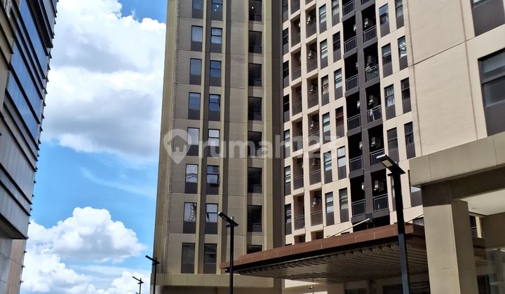 Apartemen Corner Transpark Cibubur 2 B R Jual Cepat