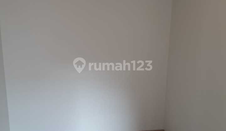 Turun Harga Rumah Sewa Summarecon Crown Gading 2