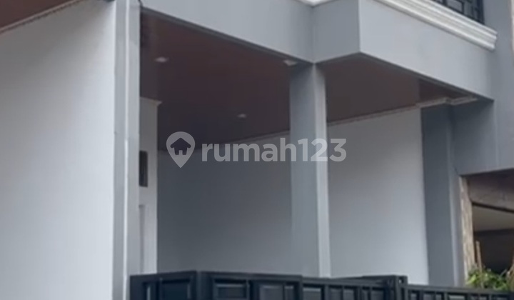 Quick Sale Nice House Strategic Harapan Indah