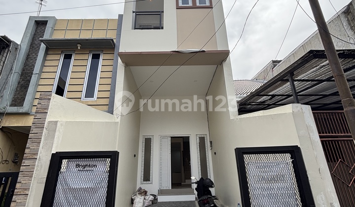 Rumah Design Unik di Grogol Siap Huni Harga Nego