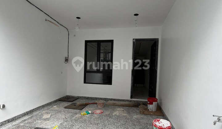 Ready-to-Live American Classic House in Duri Kepa 2