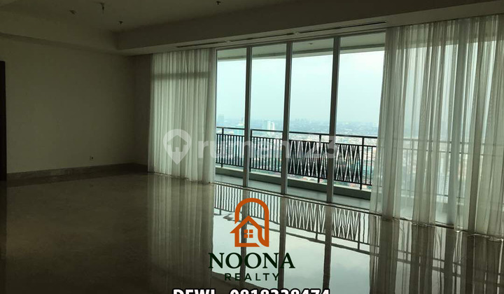 Sewa Apartemen Pakubuwono Signature 4 Bedroom Lantai Tinggi