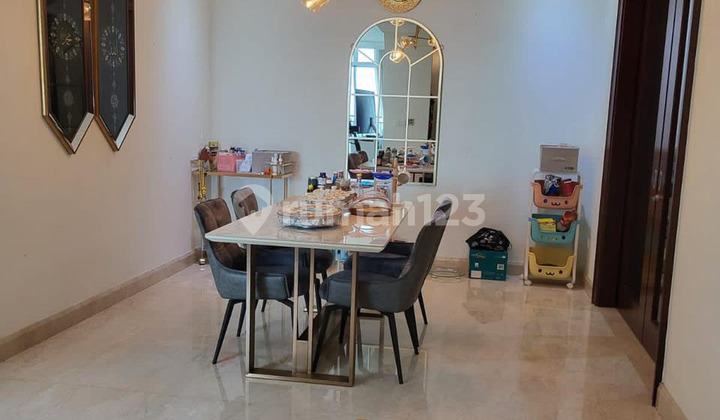 Sell Pakubuwono View Apartment 2 Bedroom High Floor Unfurnished 2