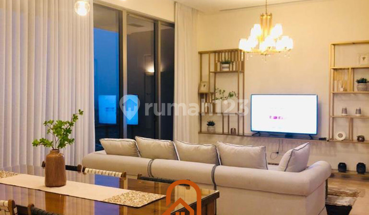 Sewa Apartemen Pakubuwono Spring 2 Bedroom Lantai Sedang