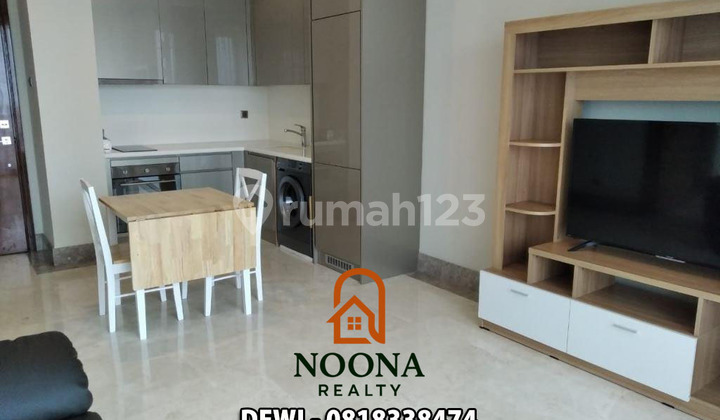 Sewa Apartemen District 8 Senopati 1 Bedroom Lantai Tinggi Furnished 2