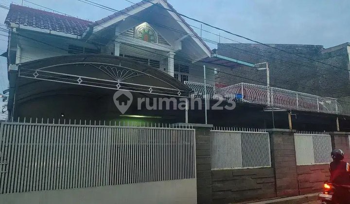 Rumah Terawat Area Main Road Antapani (Posisi Hook) Rumah Terawat Area Main Road Antapani (Posisi Hook)
