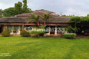 Dijual Sebuah Villa di Cipayung, Mega Mendung, Bogor Dijual Sebuah Villa di Cipayung, Mega Mendung, Bogor