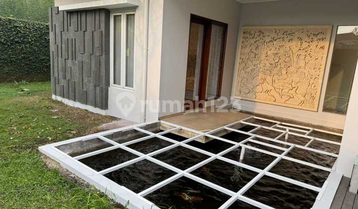 Dijual Rumah Mewah 3 Lantai di Tatar Larangtapa Harga Nego
