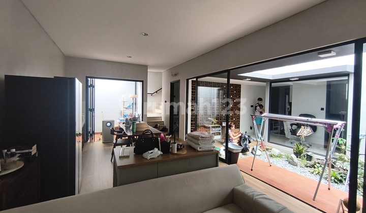 Rumah Premium di Cluster Genova Summarecon Bandung 2