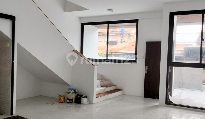 Rumah Baru Modern Minimalis di Kopo, Bandung