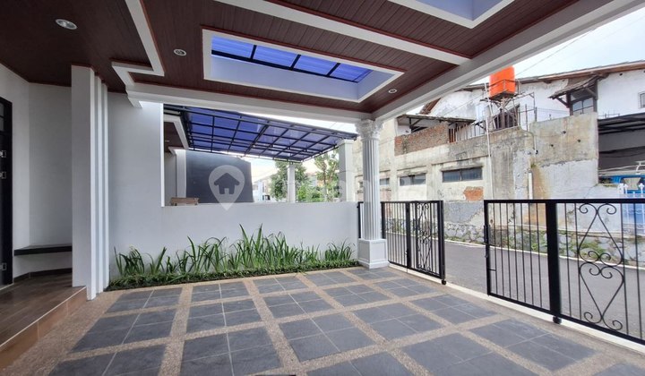 Rumah Modern 2 Lantai di Turangga Bonang, Bandung Rumah Modern 2 Lantai di Turangga Bonang, Bandung