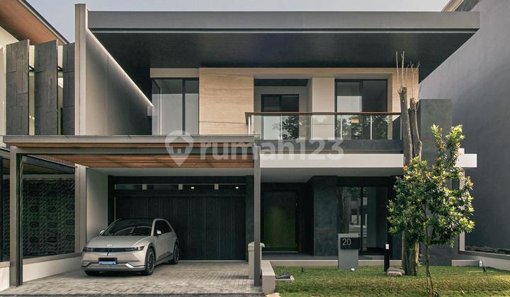 Rumah Sultan di Cluster Xandari Summarecon Bandung