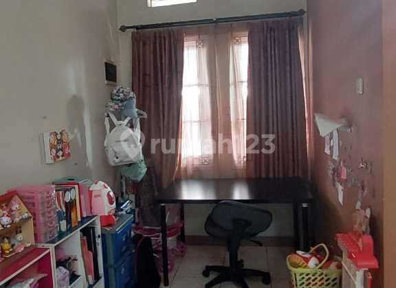 Rumah Strategis di Kota Baru Parahyangan, Bandung 2