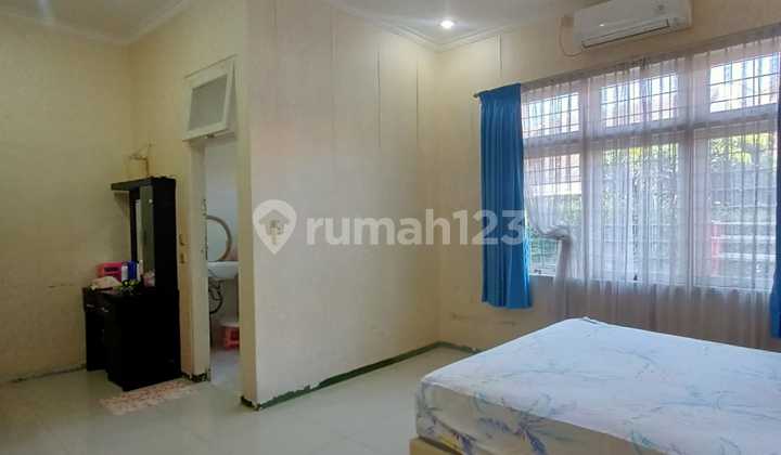 Rumah Luas 2 Lantai di Kawasan Taman Kopo Indah, Bandung 2