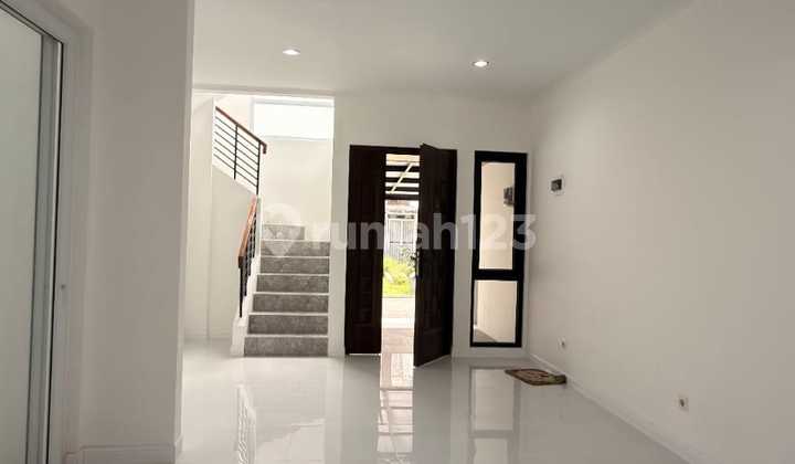 Brand New The Icon BSD City Full Renov 3+1Kt Carport 2 2