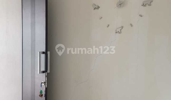 Disewa Rumah Golden Stone 2 Gading Serpong Semi Furnished 2