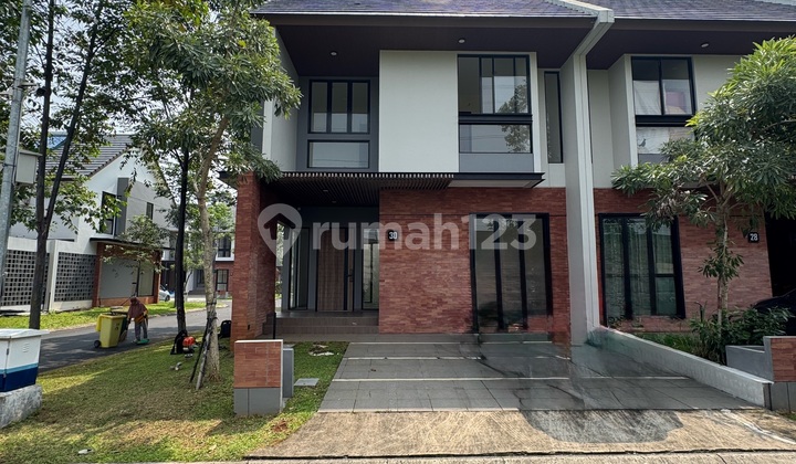 Siap Huni!! Rumah Hook 4 Kamar Tidur Disebelah Mall The Park Sawangan