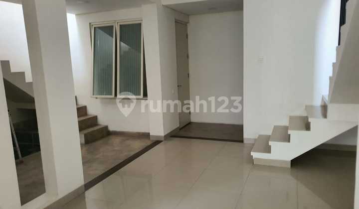 Dijual Rumah Cluster Lavesh Sudah Renovasi di Harapan Indah Bekasi 1