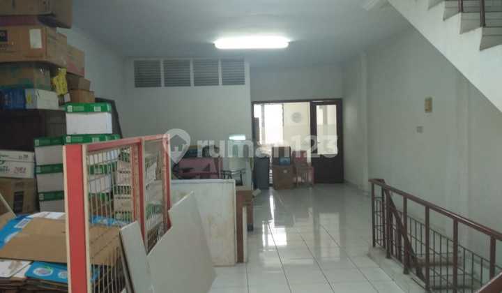 Rafless Cibubur Complex Shop House 2