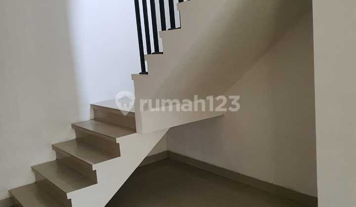 Dijual Rumah Cluster Lavesh Sudah Renovasi di Harapan Indah Bekasi 2