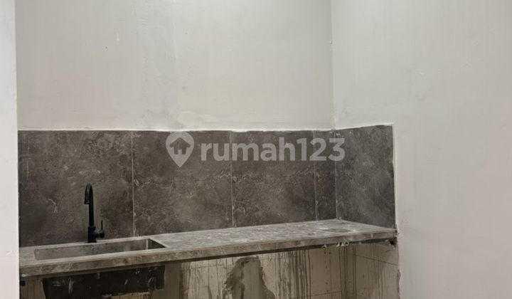 Rumah 1 1/4 Lantai Cluster Depan di Perumahan Taman Harapan Baru ( Thb ) Bekasi 2