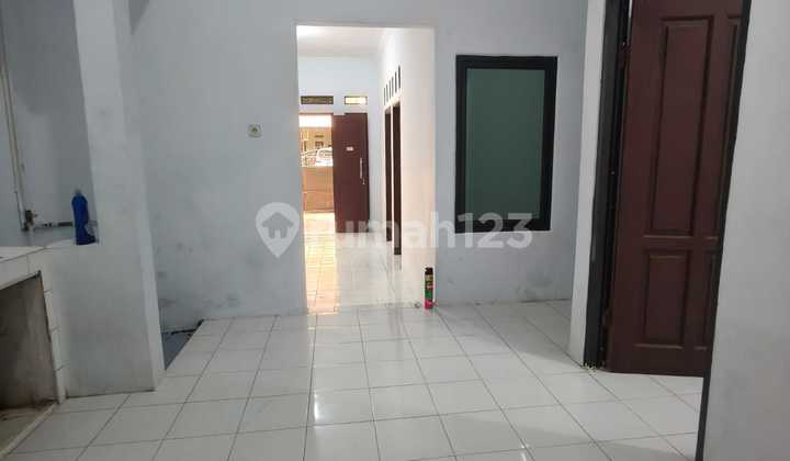 Disewakan Rumah di Thb Bekasi 2
