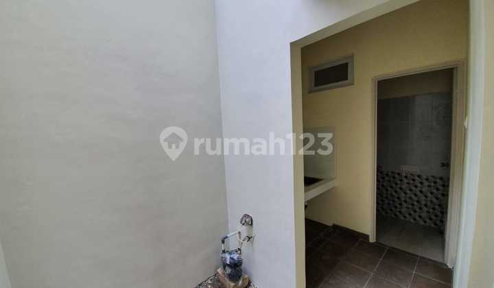 Celtic 2-Story Shop House in Segara City Bekasi 2