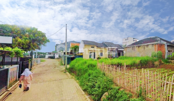 Limited Opportunity! Spacious Plot 153 M²