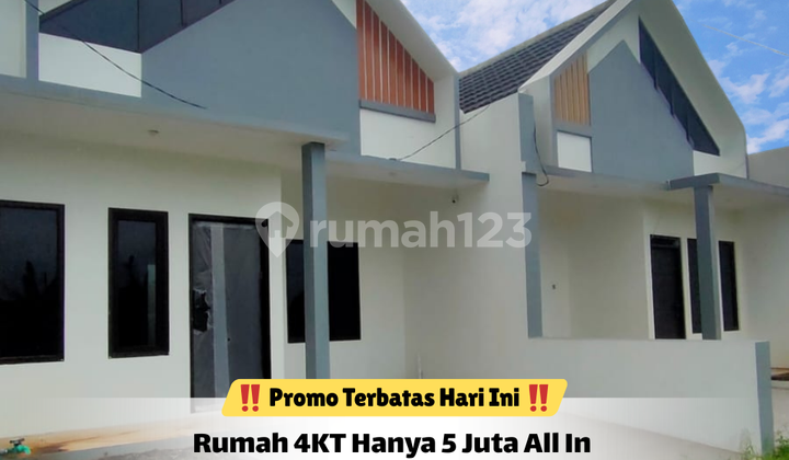 Strategic 4BR House Near Kopo Toll Road Bandung