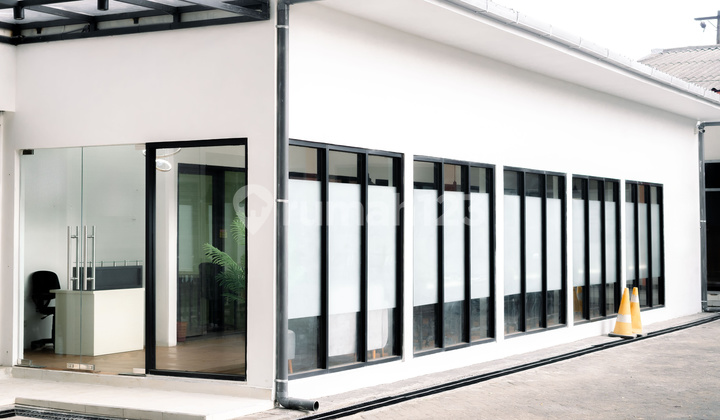 Strategic Business Space Near Alun-Alun Malang