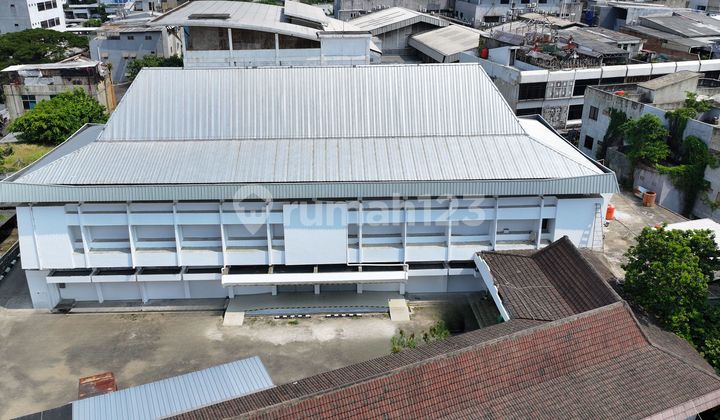 600 M² Strategic Warehouse in West Jakarta - Ideal for Distribution & Logistics